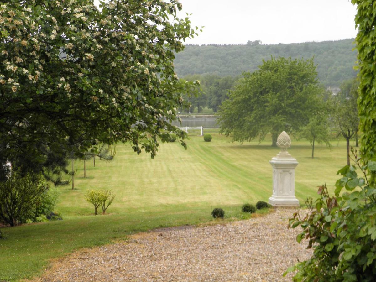 La Petite Sirene Pension Sahurs Buitenkant foto